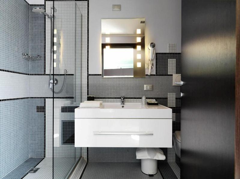 Locanda Ristorante 7 Mari Porto Viro Exteriör bild