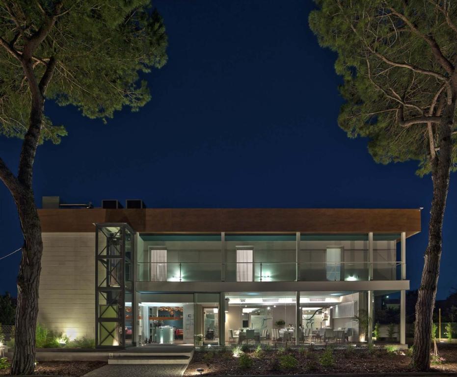 Locanda Ristorante 7 Mari Porto Viro Exteriör bild